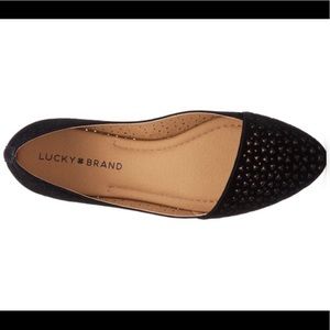 ✨NWT Lucky Brand Black asymmetrical Flat